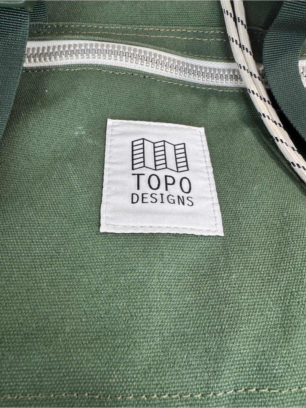 Topo Designs Rover Pack Classic Backpack - Picture 3 of 11